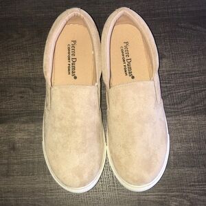 Pierre Dumas Beige Slip-On Shoes Size 8M
